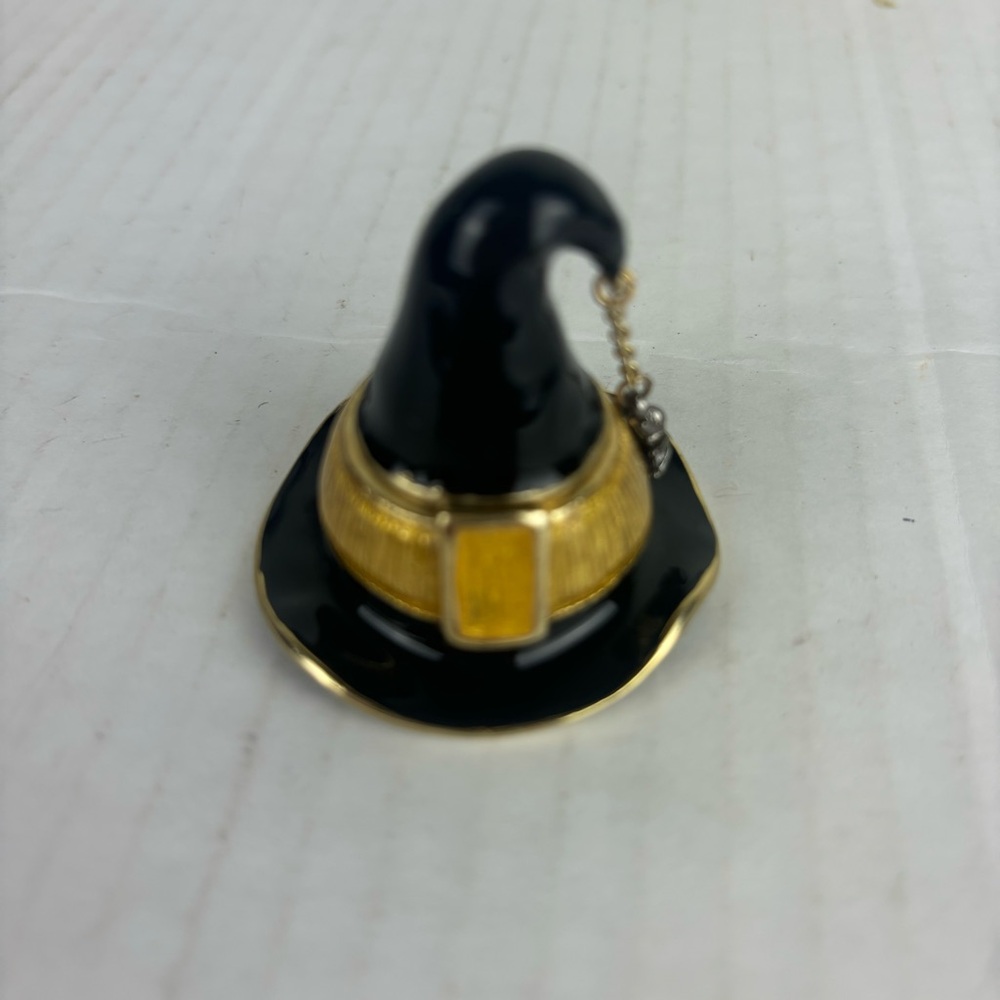 RARE-MONET enameled witch’s hat trinket box w/spider-Halloween Collectible - Picture 2 of 16